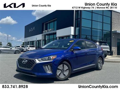 2022 Hyundai IONIQ Hybrid SE
