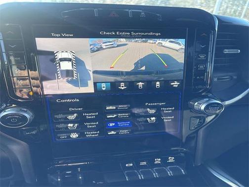 2020 RAM 2500 Laramie Crew Cab 4X4 6'4' Box