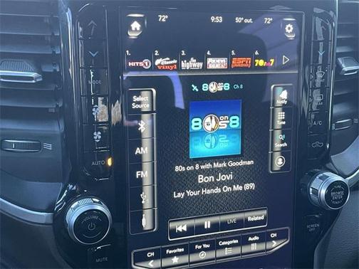 2020 RAM 2500 Laramie Crew Cab 4X4 6'4' Box