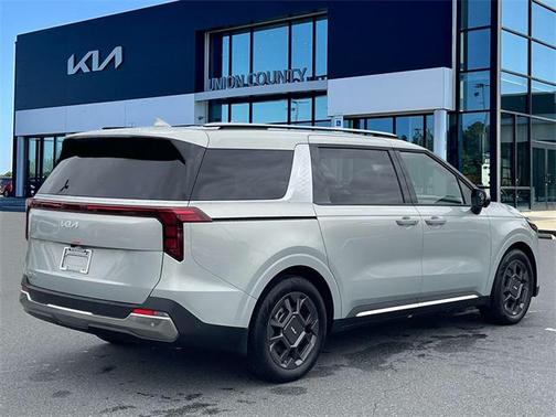 2026 Kia Carnival SX