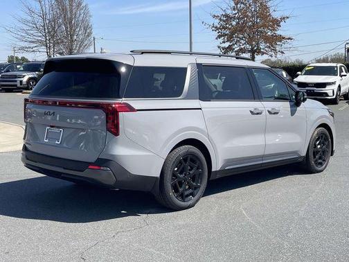 2026 Kia Carnival SX