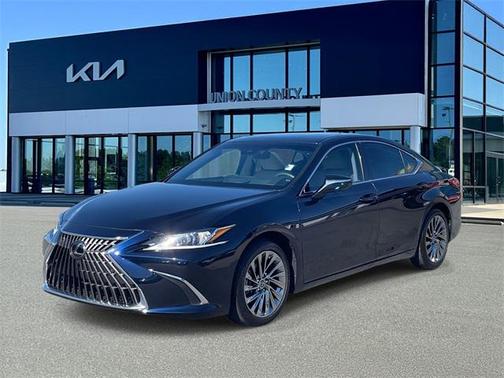 2024 Lexus ES 300h Luxury
