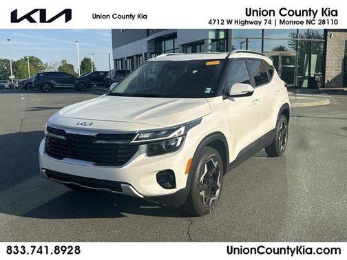 Snow White Pearl 2024 Kia Seltos EX