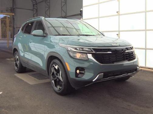 2025 Kia Seltos EX