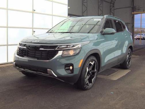 2025 Kia Seltos EX