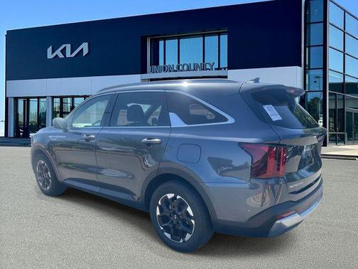 Gravity Grey 2024 Kia Sorento S