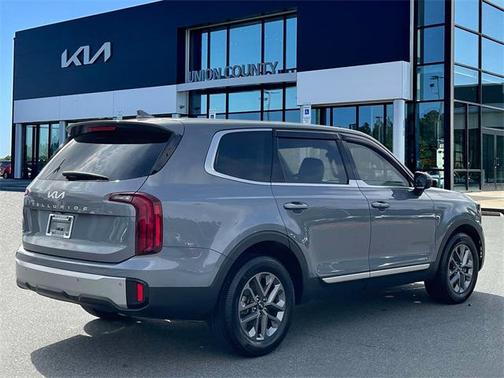 2023 Kia Telluride LX