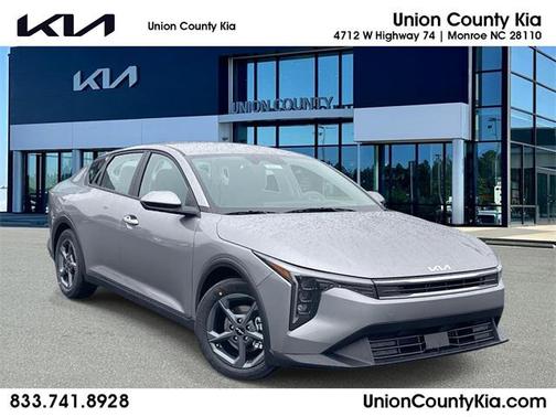 2026 Kia K4 LXS