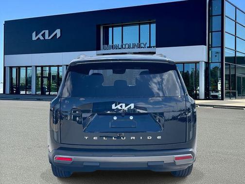 Ebony Black 2027 Kia Telluride EX