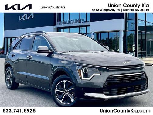 2025 Kia Niro SX