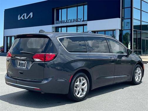 2019 Chrysler Pacifica Touring Plus