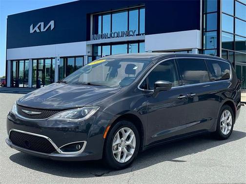 2019 Chrysler Pacifica Touring Plus