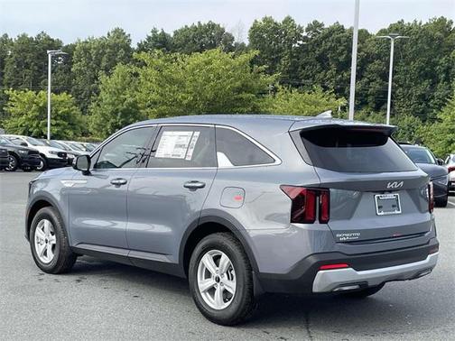 2025 Kia Sorento LX