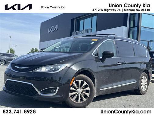 2019 Chrysler Pacifica Touring L
