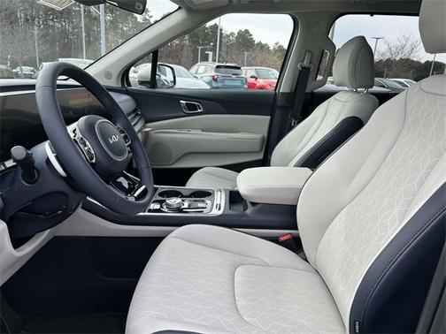 2026 Kia Carnival Hybrid SX