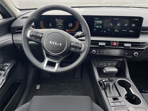 2026 Kia K5 LXS FWD