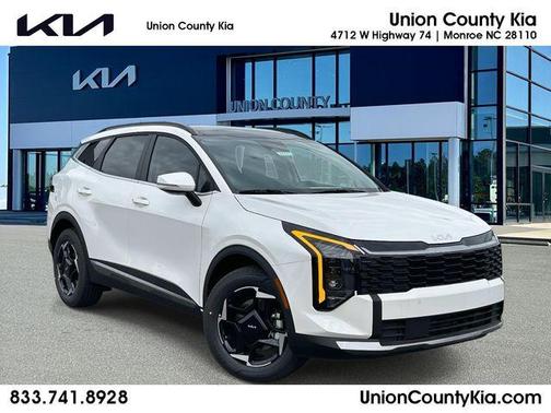 Snow White Pearl 2026 Kia Sportage Hybrid EX