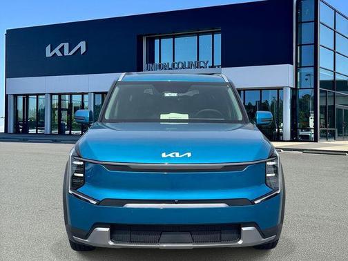 Ocean Blue 2026 Kia EV9 Wind