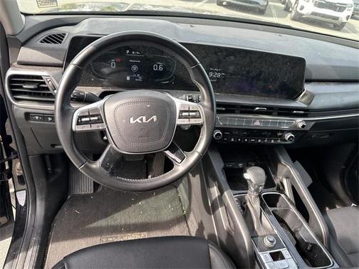 2023 Kia Telluride LX