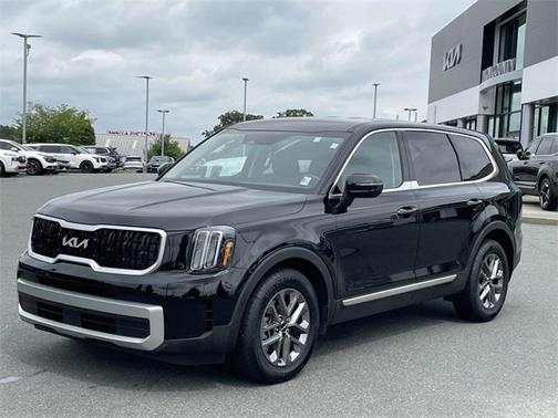 2023 Kia Telluride LX