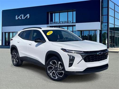 2025 Chevrolet Trax FWD 2RS