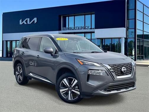 2022 Nissan Rogue SL