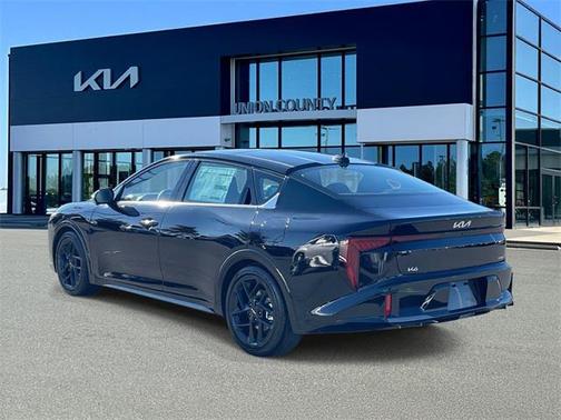 2025 Kia K4 GT-Line Turbo