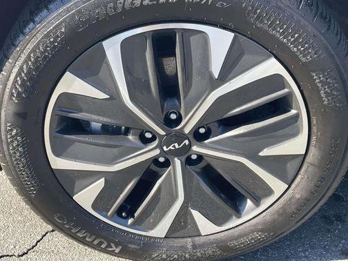 2024 Kia EV6 Light Long Range