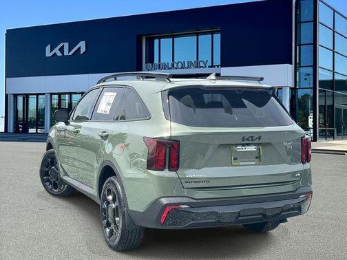 Jungle Green 2026 Kia Sorento SX