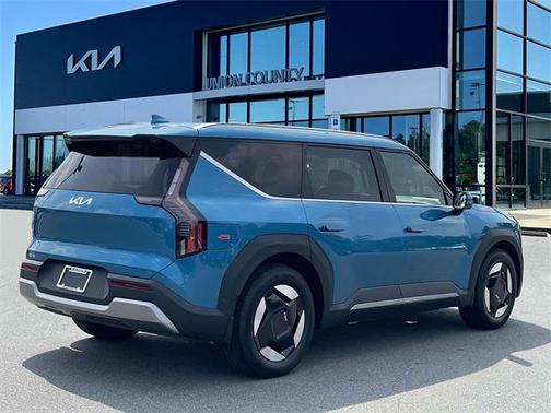 2026 Kia EV9 Land