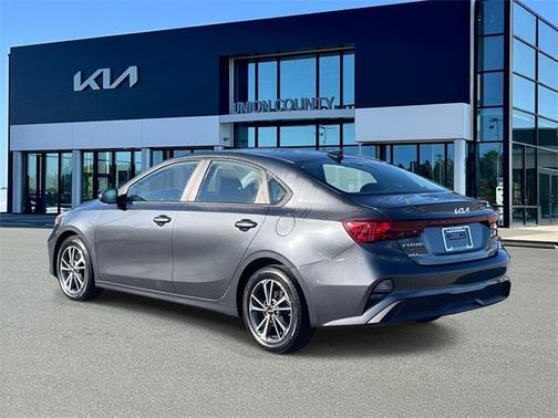 2022 Kia Forte LXS