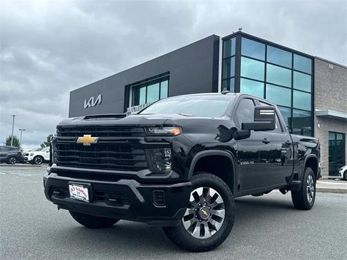 2024 Chevrolet Silverado 2500 Custom