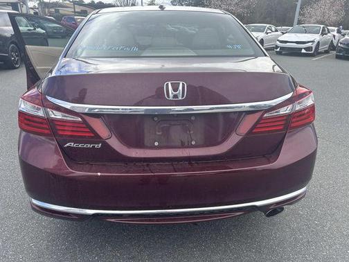 2017 Honda Accord EX