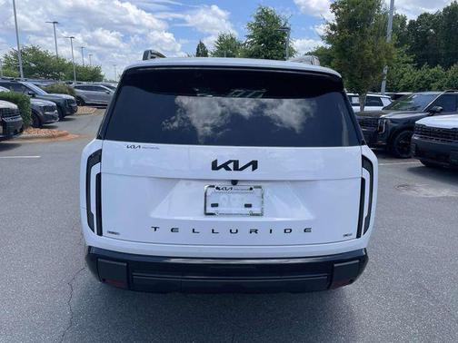 Glacial White Pearl 2027 Kia Telluride X-Pro SX-Prestige
