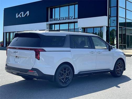 2026 Kia Carnival SX