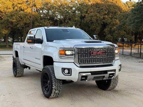 2018 GMC Sierra 2500 Denali