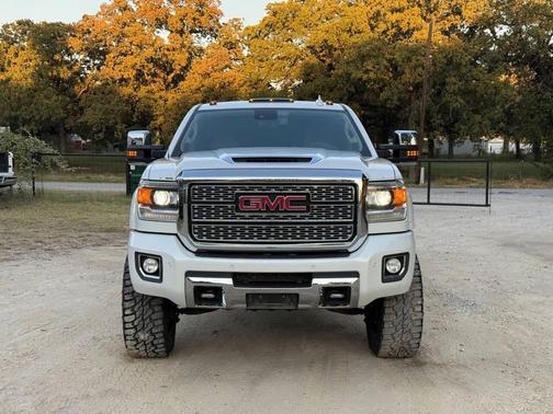 2018 GMC Sierra 2500 Denali