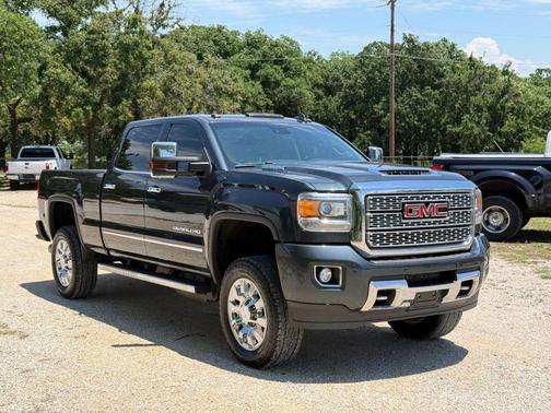 Blue 2018 GMC Sierra 2500 Denali