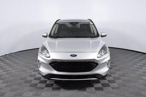 Photo 4 of 39 of 2020 Ford Escape SEL