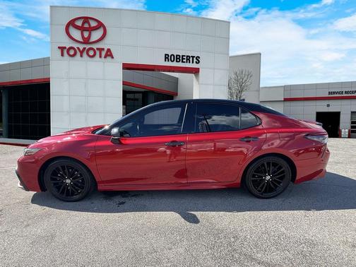 2022 Toyota Camry XSE