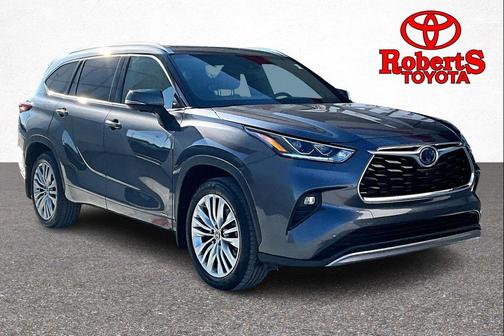 2024 Toyota Highlander Hybrid Platinum