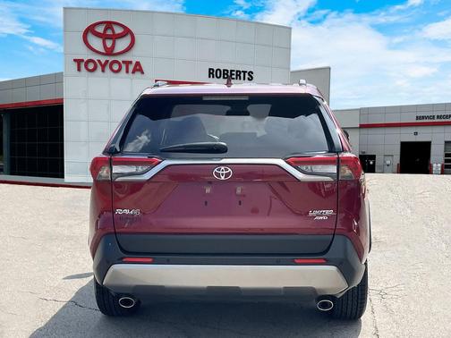 2025 Toyota RAV4 Limited
