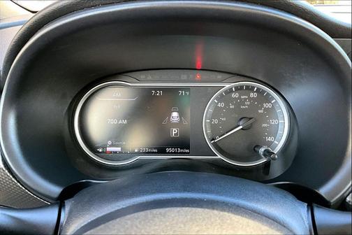 Aspen White Tricoat 2019 Nissan Kicks SV
