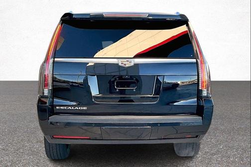 2018 Cadillac Escalade ESV Premium Luxury