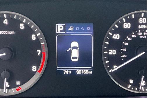 2017 Hyundai SONATA SE