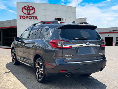 2024 Subaru Ascent Touring 7-Passenger