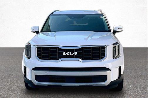 Glacial White Pearl 2025 Kia Telluride S