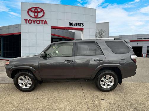 2023 Toyota 4Runner SR5
