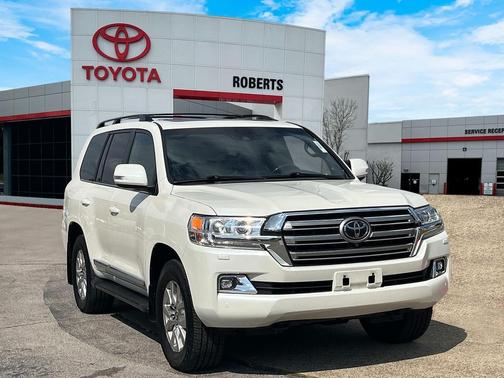 2020 Toyota Land Cruiser Base