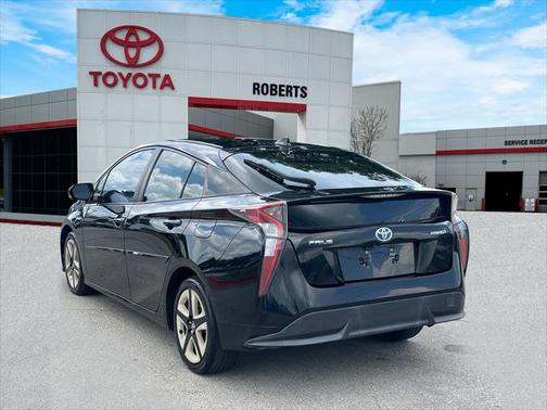 2016 Toyota Prius Four Touring